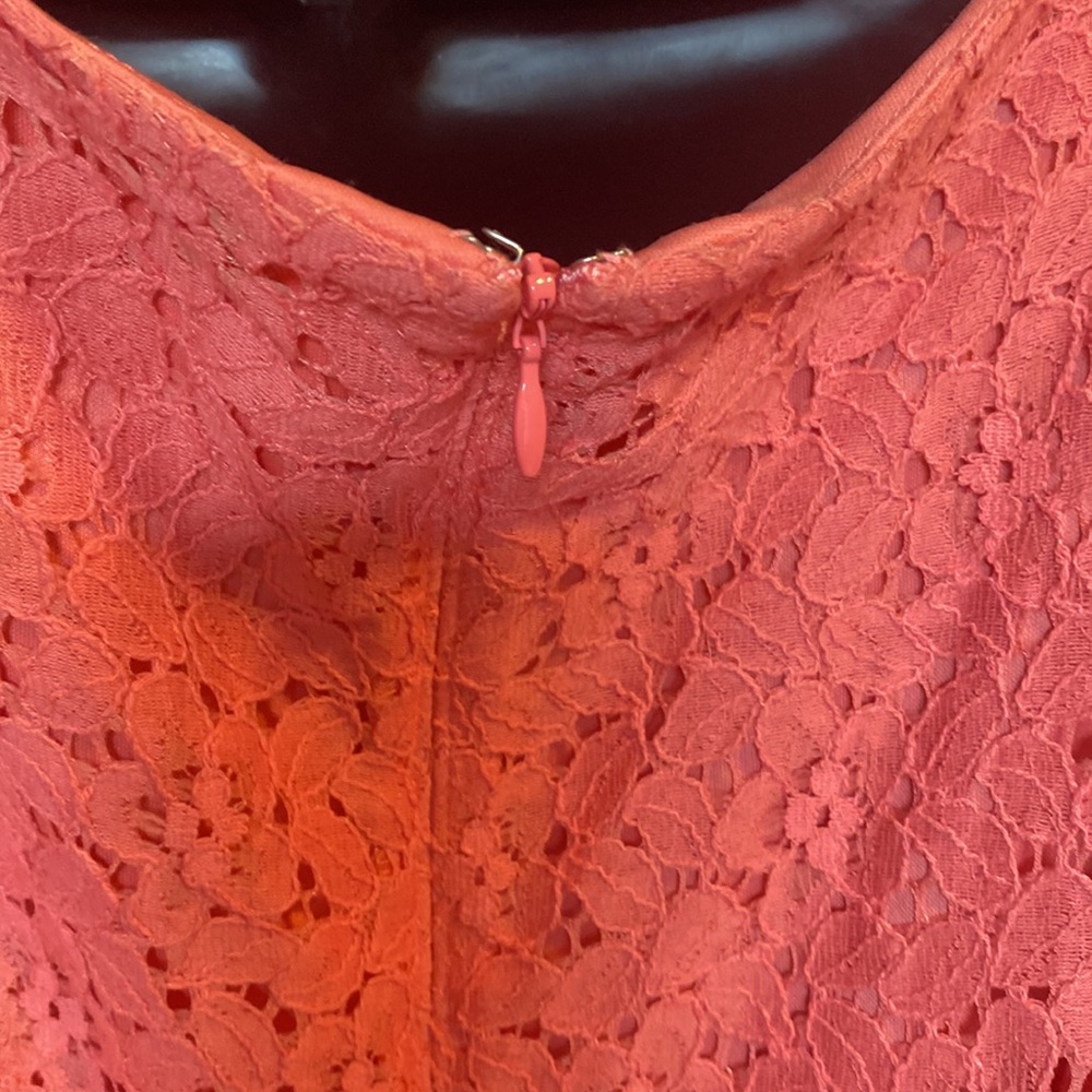 PRE-OWNED JESSICA H CORAL LACE DRESS - Picture 12 of 16